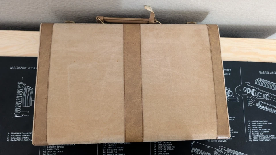 Vintage Cardinal Backgammon Set Bakelite Catalin Full Size - Image 2 of 4