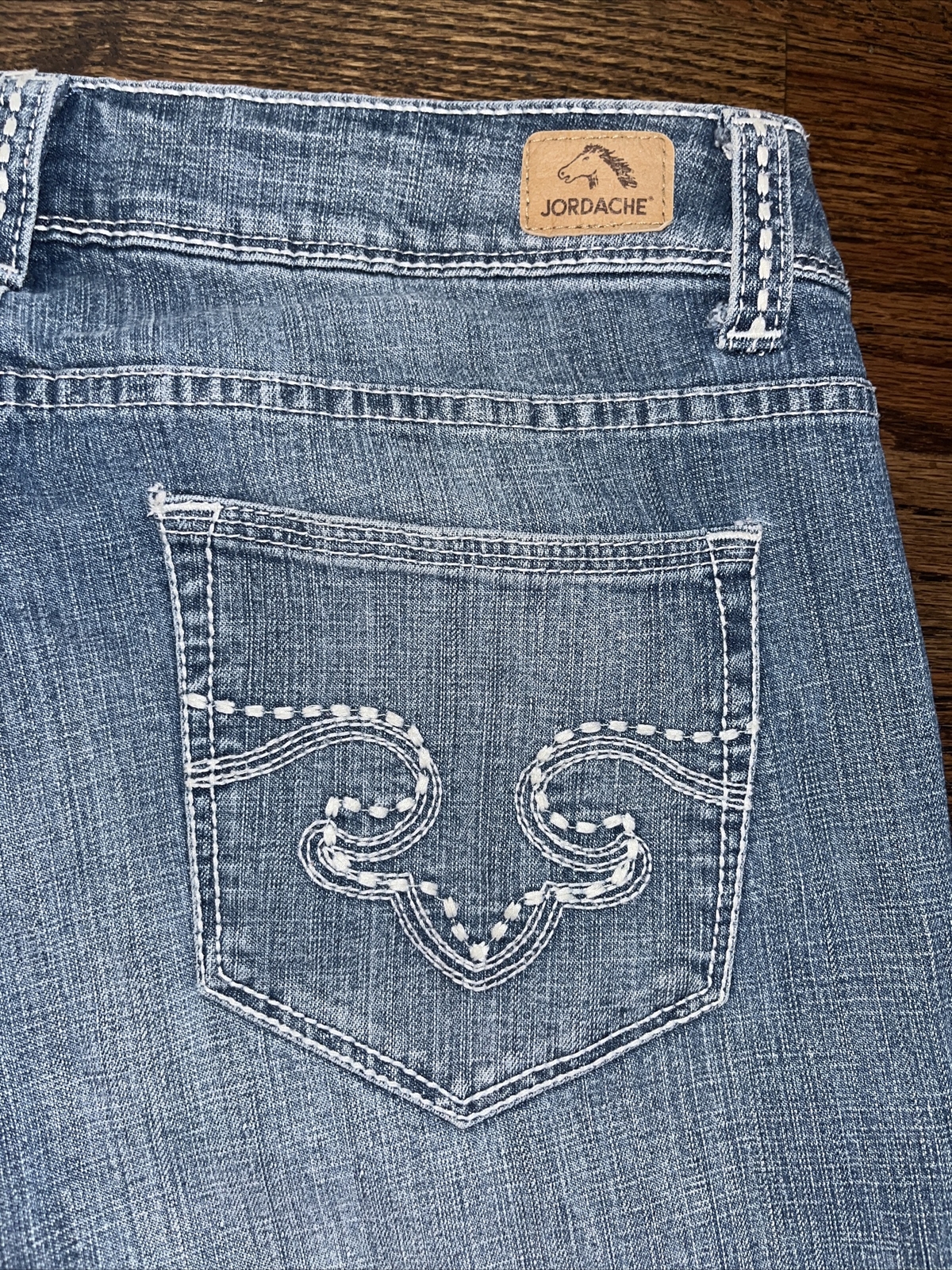 Jordache Women Jeans Size 8 Blue Embroidered Crop Waist 30 - View 12