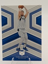 2022-23 Chronicles Vertex #175 Luka Doncic - Dallas Mavericks - MINT