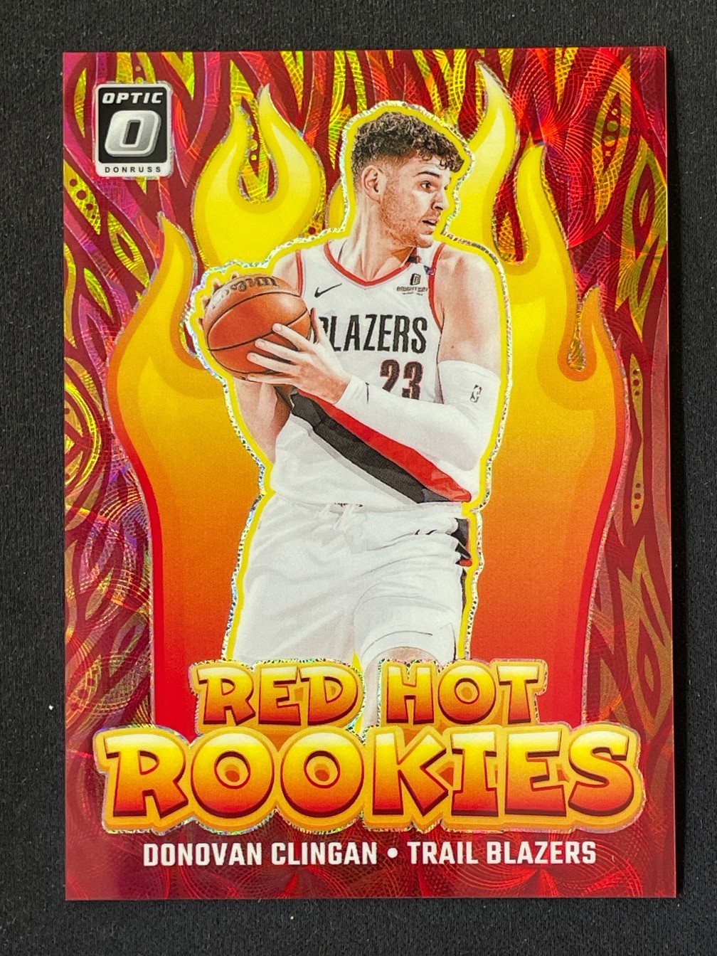 Donovan Clingan 2024-25 Panini Donruss Optic Red Hot Rookies Red /99 #15