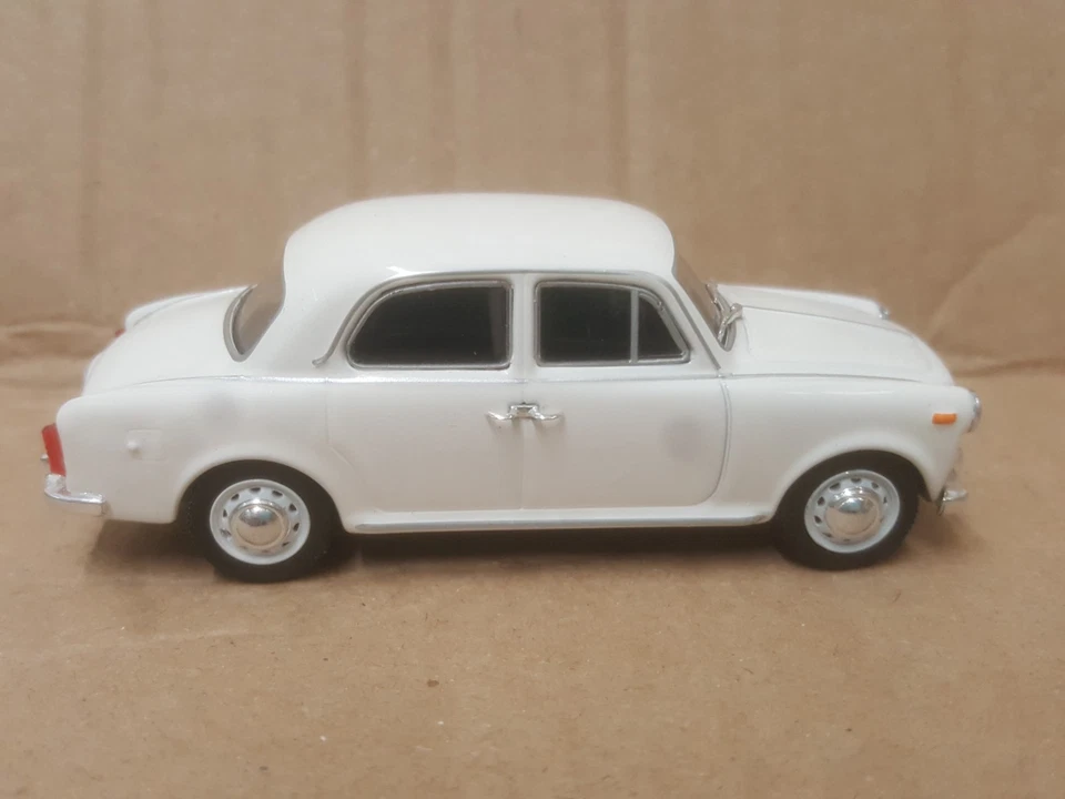 1/43 LANCIA Appia serie III Norev - Immagine 4 di 4