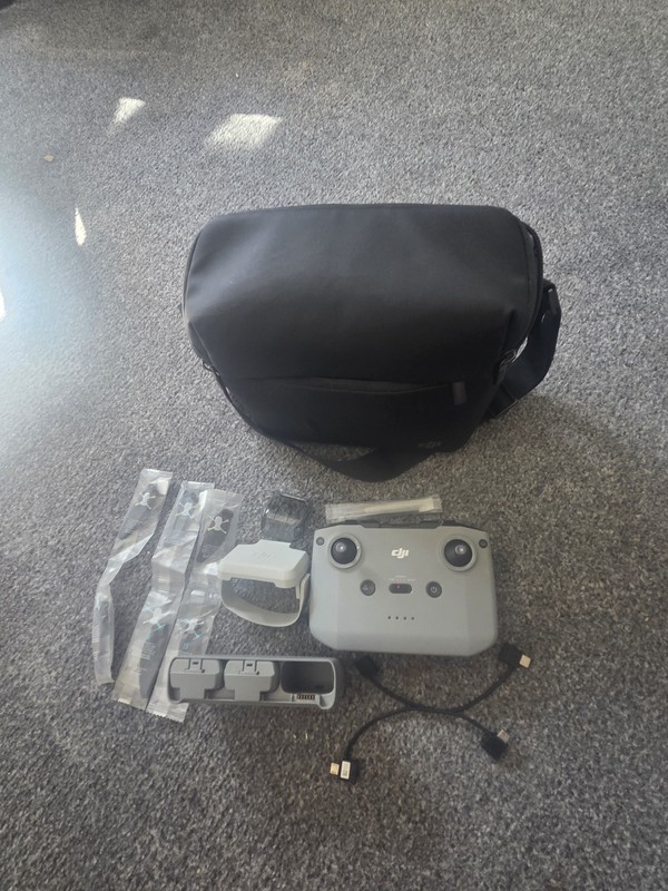 DJI Mini 2 Fly-More Kit selling after I crashed my drone and upgraded
