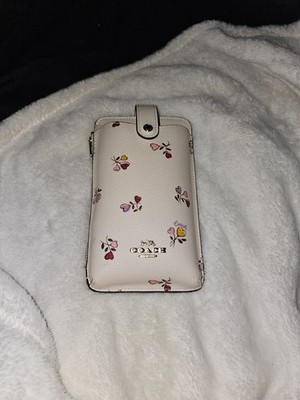 NWT Coach Phone Crossbody Bag With Heart Print CW402