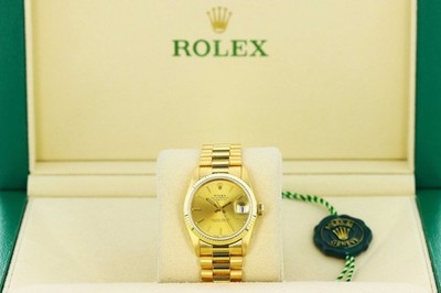 Rolex Datejust 31mm President Champagne Dial Fluted Bezel 18kt Yellow Gold 6827