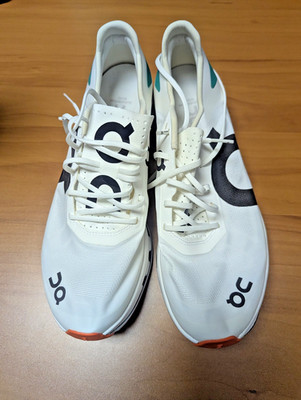 ON Running Men's Cloudboom Echo Road Running Shoes sz 9.5 NEW