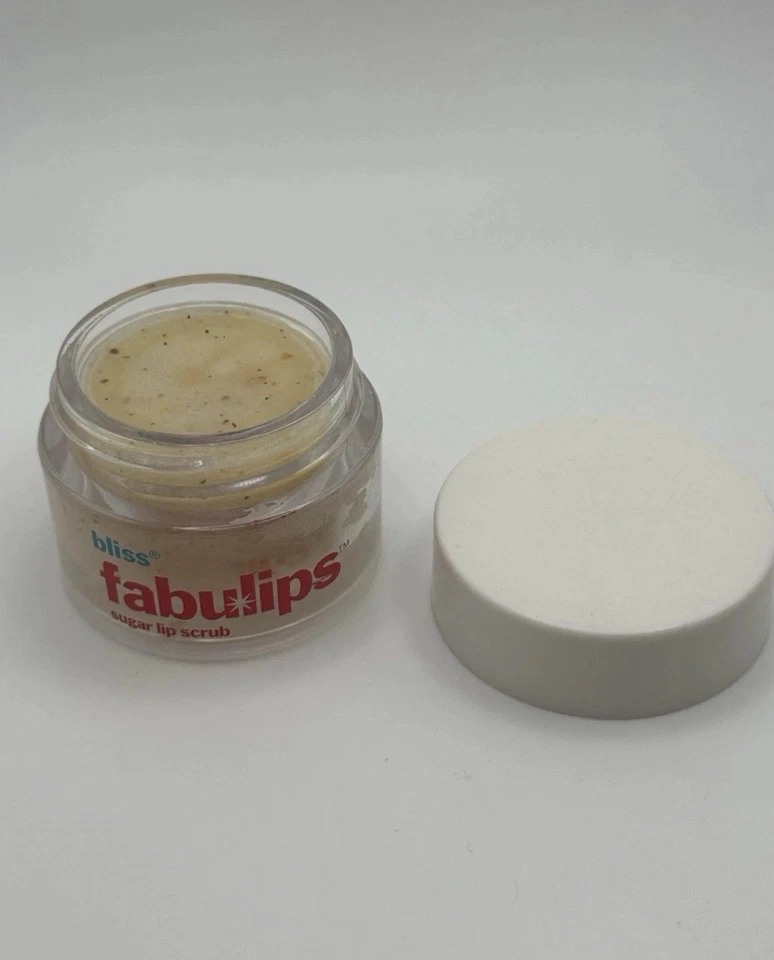 Bliss Fabulips Sugar Lip Scrub Pout Polisher 14 g 0,5 oz - Imagem 2 de 3