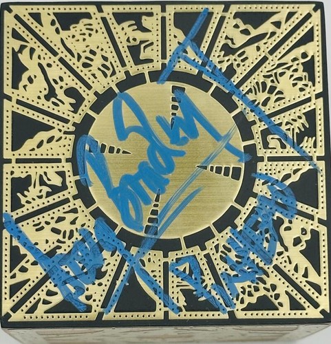 DOUG BRADLEY SIGNIERT TRICK OR TREAT STUDIOS PUZZLE BOX HELLRAISER AUTOGRAMM BAS 5 - Bild 1 von 3