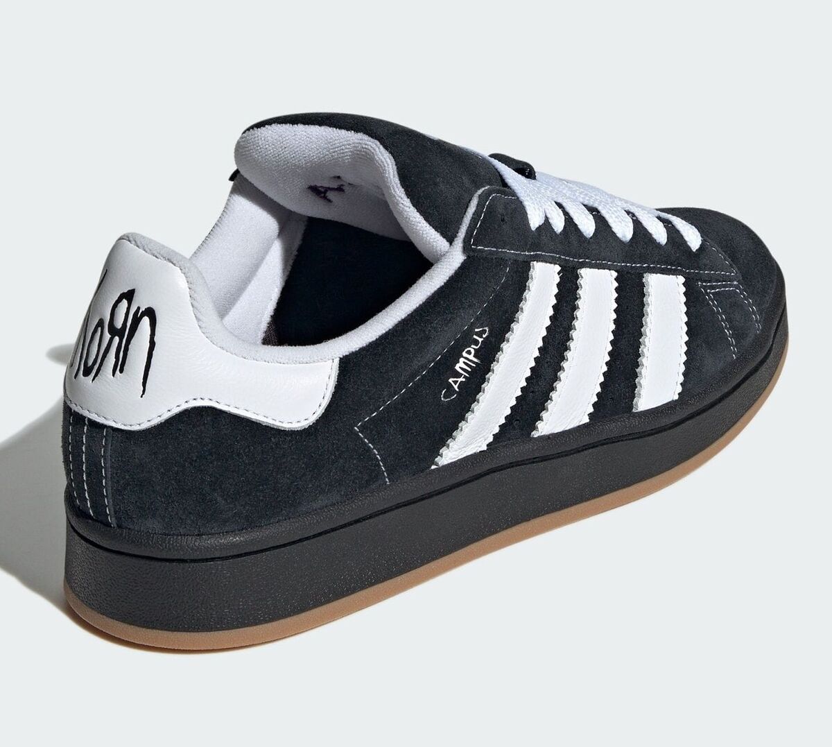 Korn adidas Originals Campus 00s Black/White Gum IG0792 Korn adidas Originals Campus 00s Black/White Gum IG0792