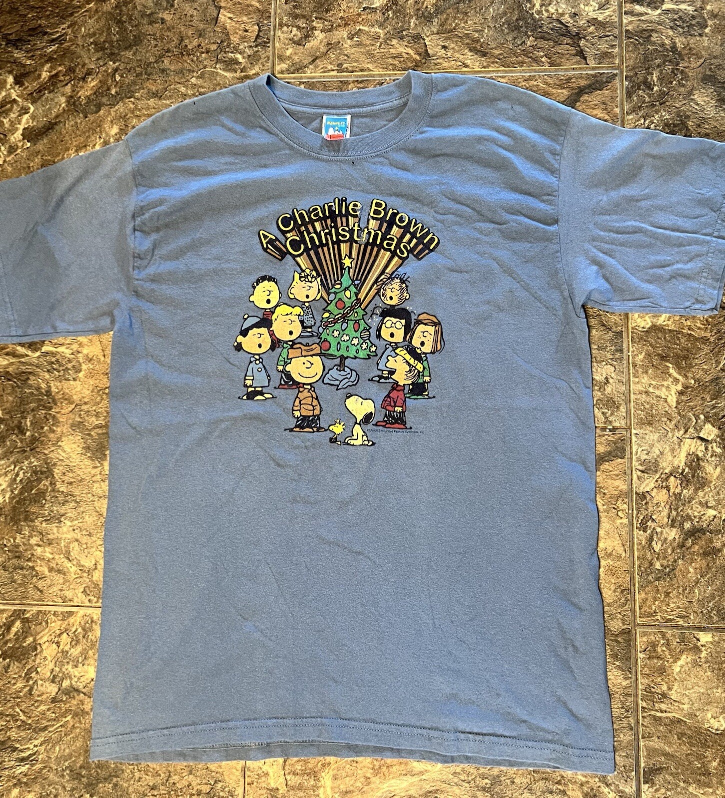 Vintage Charlie Brown Christmas Graphic Tee Shirt Mens Size L Cartoon Comic