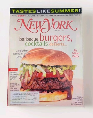 NEW YORK MAGAZINE May 13 2002 Good Life Essentials - Food Guide Burgers B42:6454