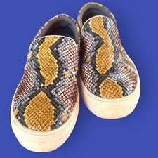 Steve Madden Gills Platform Slip-On Sneaker Women Size 8.5