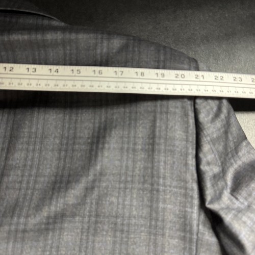 Jos A Bank Men's 52R Sport Coat Blazer Jacket Gray Wool 2-Button Check - Picture 9 of 11