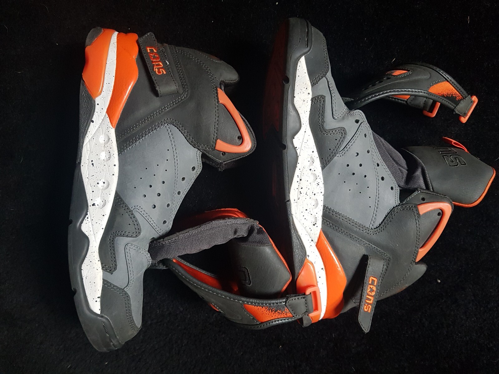 Converse cons aerojam men&rsquo;s basketball shoes Grey/Orange size 10