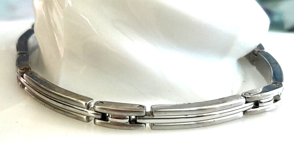 Elegante pulsera delgada unisex vintage pequeña de 7" Rochet Inox de acero inoxidable Foto 4 de 4