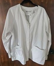 UA Flex White Lab Coat Size Large 3 Pockets Ribbed Cuffs Made in Haiti