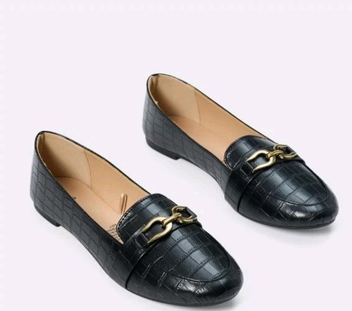 Ladies size 10 Black Loafer Crocs Flats Shoes