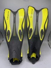Sub Gear Kids Diving Fins XS/MD 6-9 EU 38-42 UK 4-6 Yellow Scuba Gear