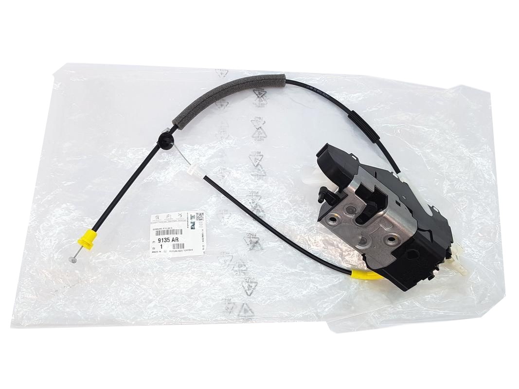 Serrure bloquée ? Gâche de porte conducteur 9135AR pour Peugeot Expert II