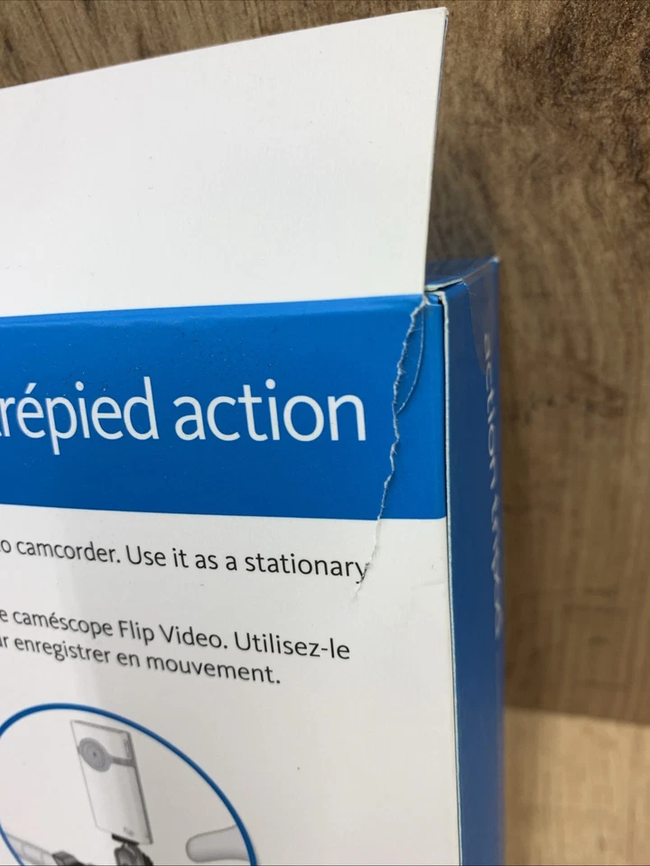 Cisco Flip Video AAT1B Action Tripod Take Hands Free Pictures Photos 2010 - Image 3 of 4