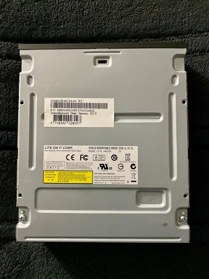 Desktop Internal SATA Player Reader DVD CD Burner Optical Drive (TESTED WORKING) - Image 3 of 4