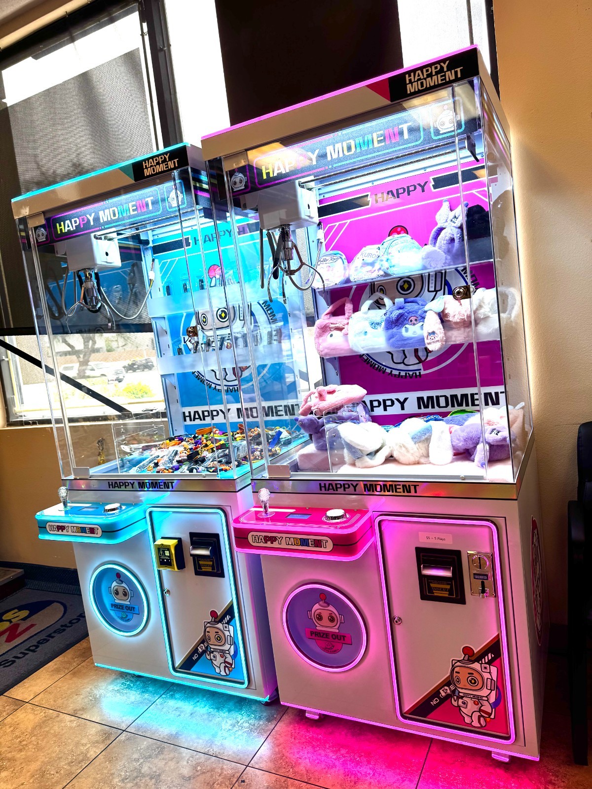 Big Arcade Professional Claw Machine Custom Tokens/Cards/Bills FREE ...