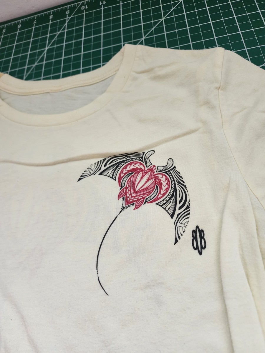 トップス 808 808 Clothing Co. Women's T-shirt Size M White Stingray Turtle Logo