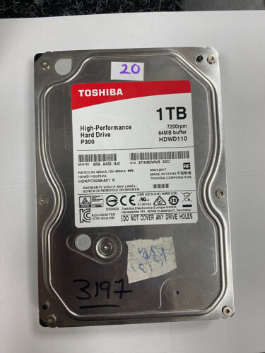 Toshiba High Performance P300 HDWD110 1TB Desktop Hard Drive 3.5" - Afbeelding 1 van 1