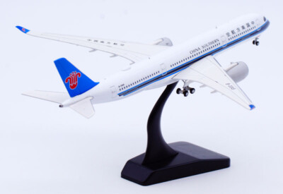 1:400 JC Wings CHINA SOUTHERN AIRBUS A350-900XWB Airplane Diecast