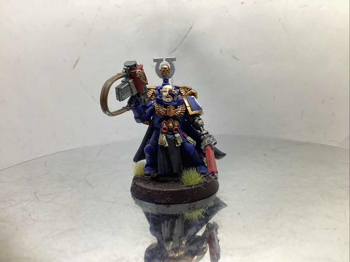 ホビーラジコン warhammer 40k space marine 5 GW SPACE MARINES=ALL CHAPTERS~BOLTGUN+CHAINBLADE~Games