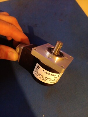 ALLEN BRADLEY 847T ROTARY INCREMENTAL ENCODER WITH 3/8TH INCH SHAFT