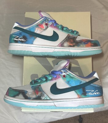Size 9.5 Futura Laboratories x Nike SB Dunk Low Bleached Size 9.5 Futura Laboratories x Nike SB Dunk Low Bleached