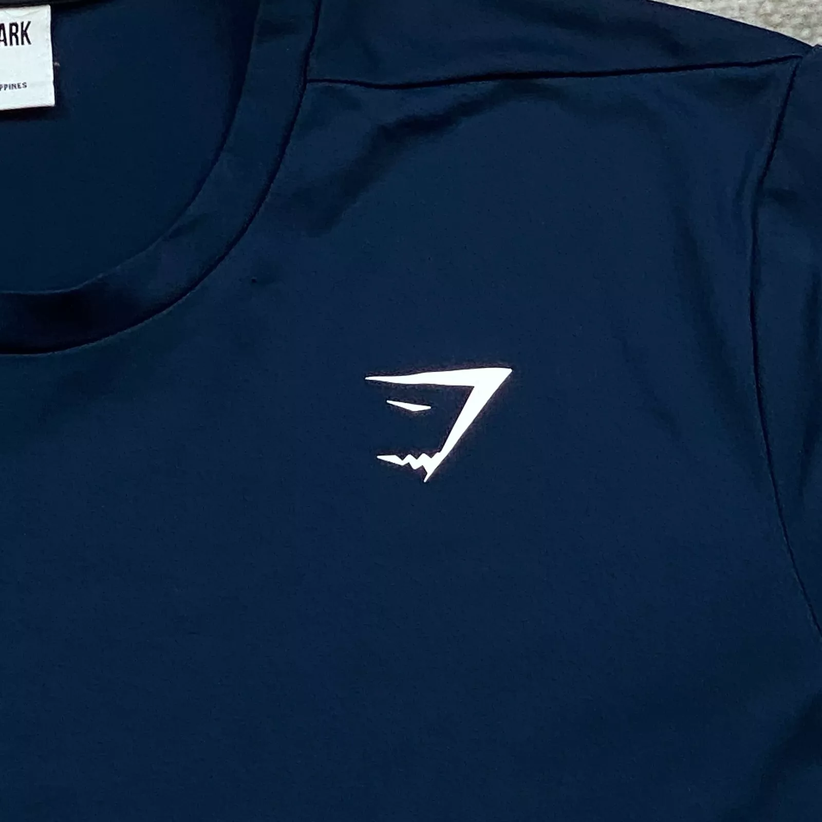 gymshark performance camp fish hike gym workout gain lift shirt