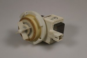 MIELE W 2441 Ablaufpumpe Laugenpumpe Pumpe Hanning DPS 25-141 TNR 5757930 30W