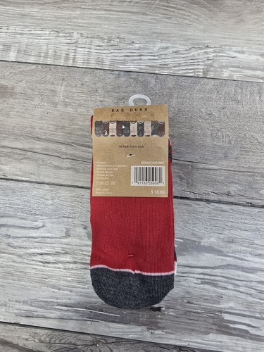 Rae Dunn Girls Size Small/Medium Red Green White 10 Pack Christmas Ankle Socks - Picture 3 of 4