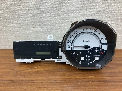 JDM TOYOTA Bb INSTRUMENT GAUGE CLUSTER SPEED METER 769204