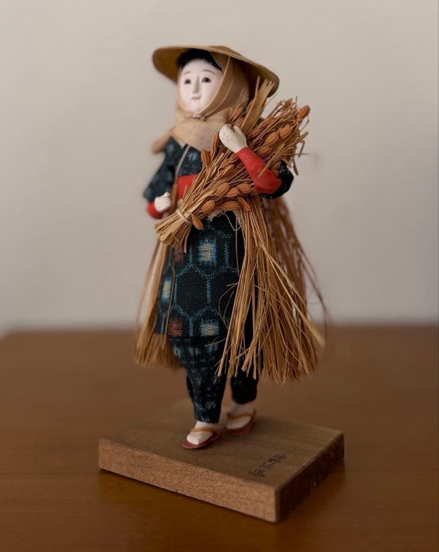 Kokeshi Doll Rural Girl 17cm Folk Art Vintage Holding Rice Stalk