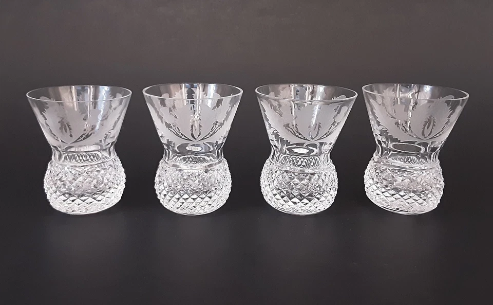 JUEGO 4 EDINBURGH Escocia Corte Cristal Cardo Grabado 2.5" Cordial Shot Glasses Foto 3 de 4