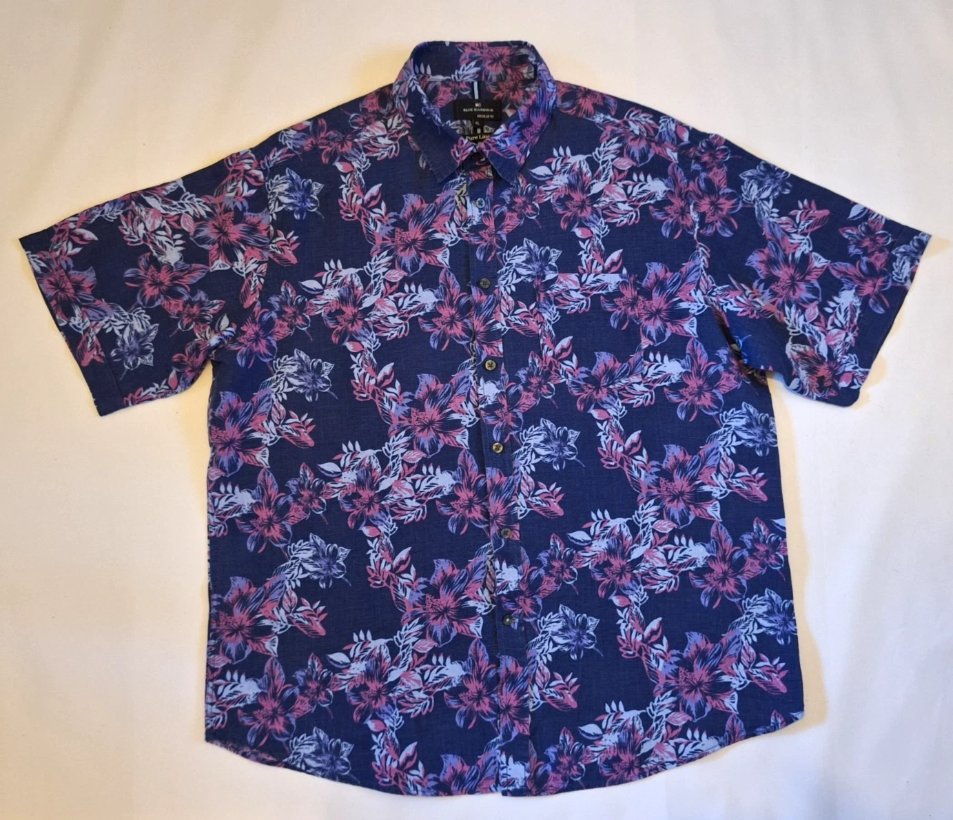M&S Mens Short Sleeved Pure Linen Shirt in Navy Multi Floral Design Size XL