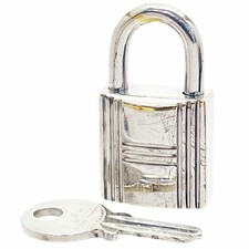   Authentic Herm s Padlock Cadena with 1 Key, Metal Silver, HERMES No. 068,
