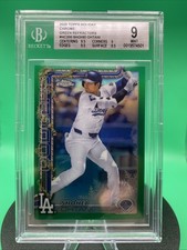 🟢 2025 Topps Holiday-Chrome Shohei Ohtani HC200 Green Refractor 22/99 BGS-9🎄