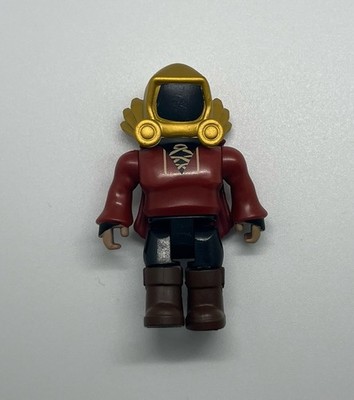 Series 7 Dominus Gold Accent - Figure Only