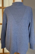 LOFT Women s Pullover Sweater Sz M Blue Knit Ribbed Long Sleeves Coastal Classic