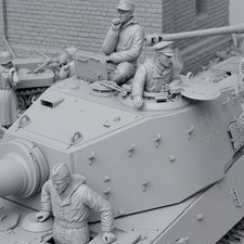 1/35 WW2 Military Tank Crew Soldier RESIN FIGURE MODEL KIT Unassembled Unpainted