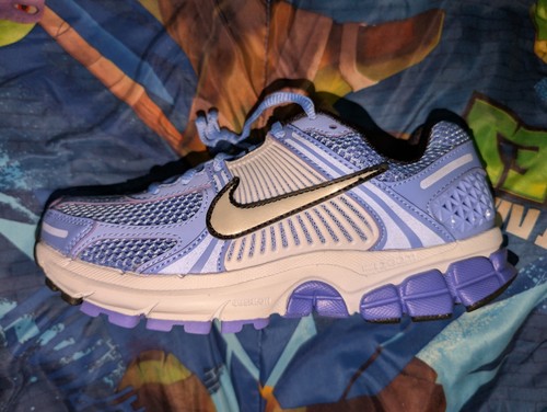 Nike Zoom Vomero 5 Women's Sz 7 Royal Pulse/MTLC Platinum FJ2028-400 NWOB - Picture 4 of 11