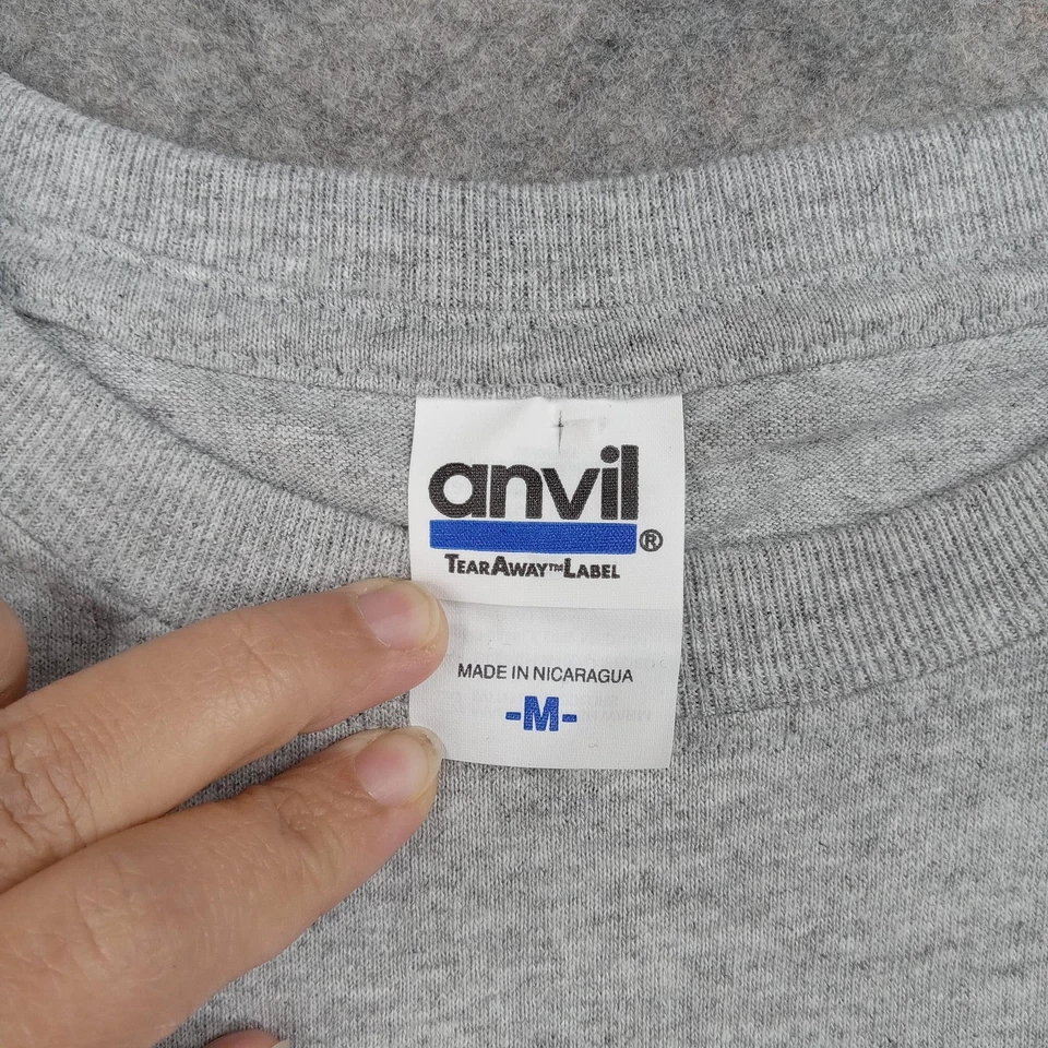 Camiseta masculina vintage bigorna cinza média coração gráfico citação inspiradora pré-encolhida - Imagem 2 de 4