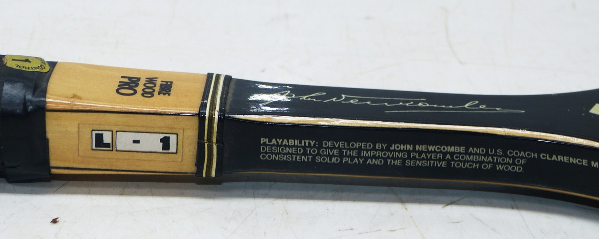 Raquette de tennis flexible vintage Snauwaert John Newcombe en fibre de