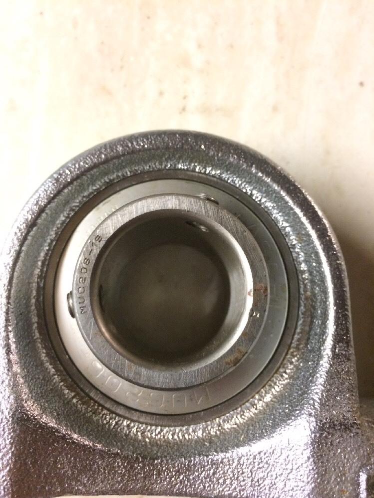 Lot of 4 NEW AMI Asahi Bearings , P206, 2 Bolt Mounting, Bearing