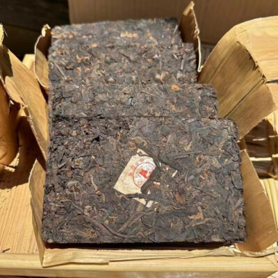 1kg Yunnan Aged Pu'er Matured Tea Brick Old Puerh Tea Boiled Pu-erh Brick Tea