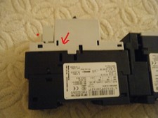 SIEMENS 3RV1021-1CA10 Motor Starter Protector w/Contactor and Signalling Switch