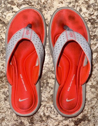 NIKE GRAY COMFORT FOOTBED FLIP FLOPS WOMENS SIZE 8W